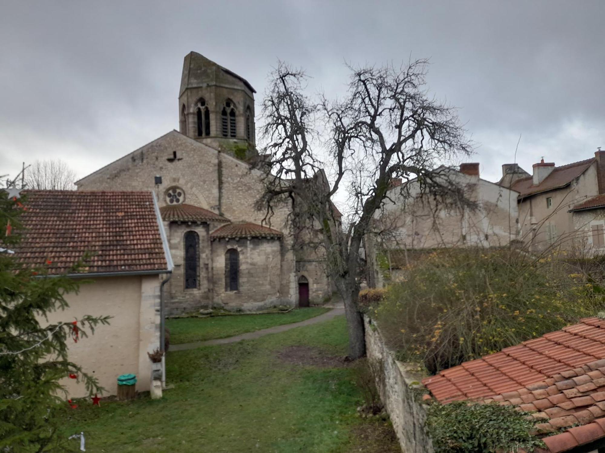 La Maison Du Prince De Conde Charroux-dʼAllier Exteriör bild